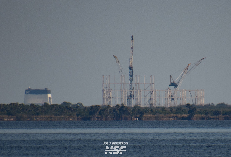 Одно из крупнейших сооружений в мире показали на фото. В Gigabay планируют собирать тысячу Starship в год